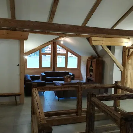 Clairière - 14 Pers - Reservation Châtel
